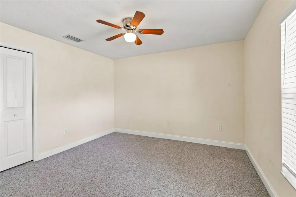 30501 IVERSON DRIVE Wesley Chapel, FL 33543