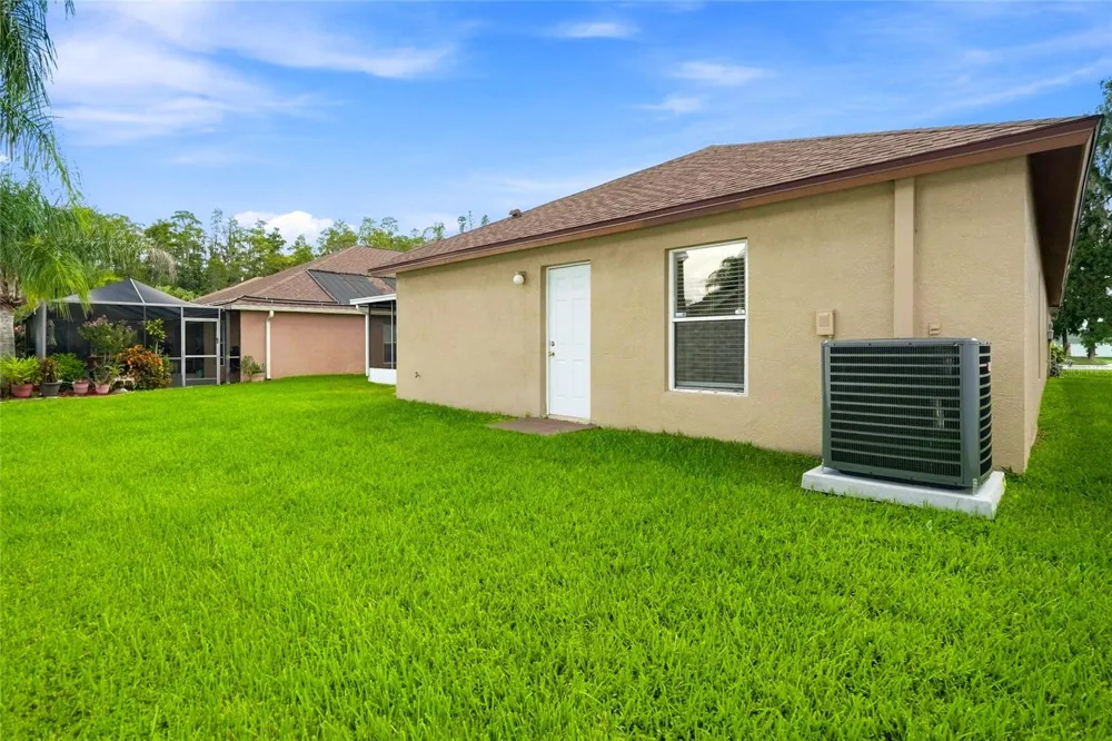 30501 IVERSON DRIVE Wesley Chapel, FL 33543