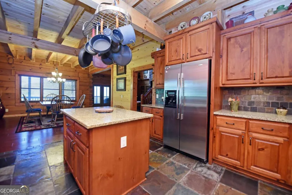 327 Prospectors PASS Ellijay, GA 30536