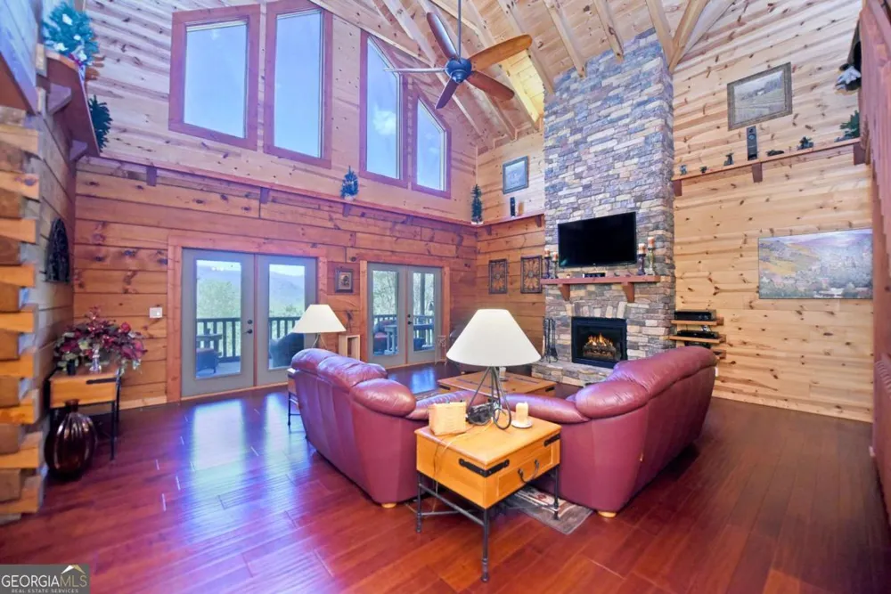 327 Prospectors PASS Ellijay, GA 30536