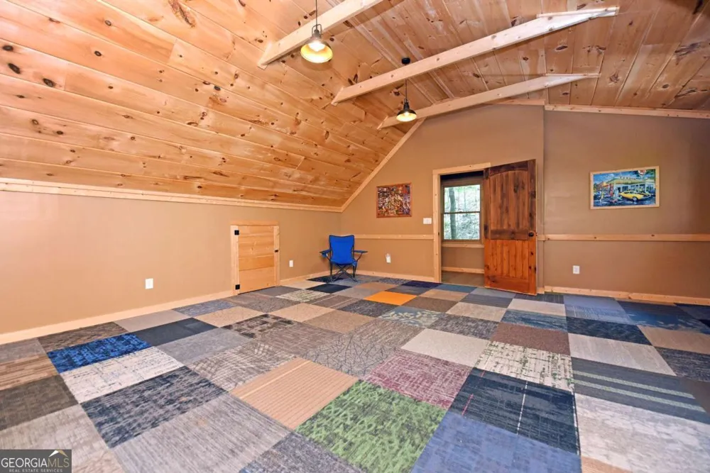 327 Prospectors PASS Ellijay, GA 30536