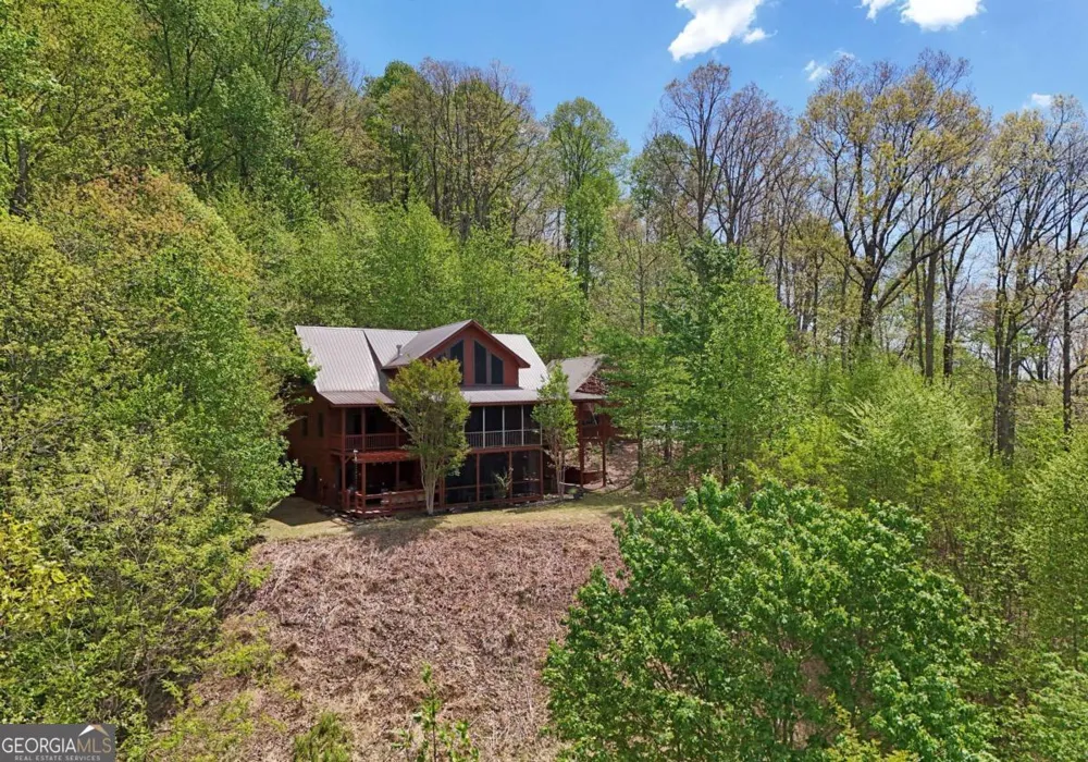 327 Prospectors PASS Ellijay, GA 30536