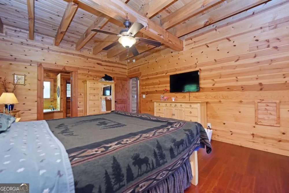 327 Prospectors PASS Ellijay, GA 30536