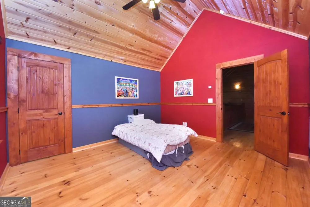 327 Prospectors PASS Ellijay, GA 30536