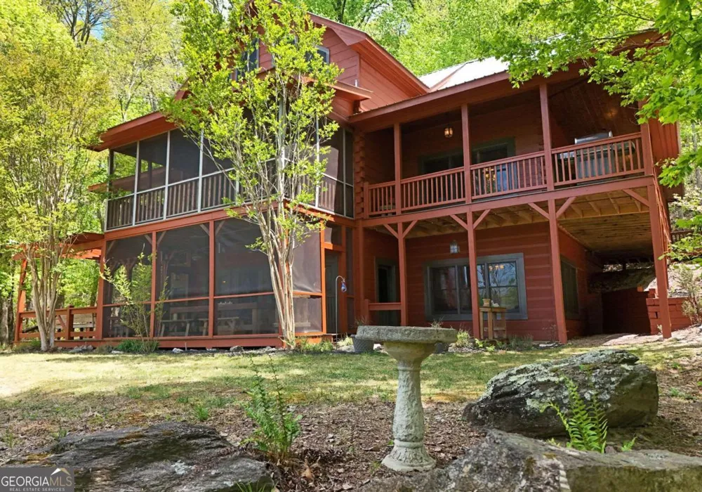 327 Prospectors PASS Ellijay, GA 30536