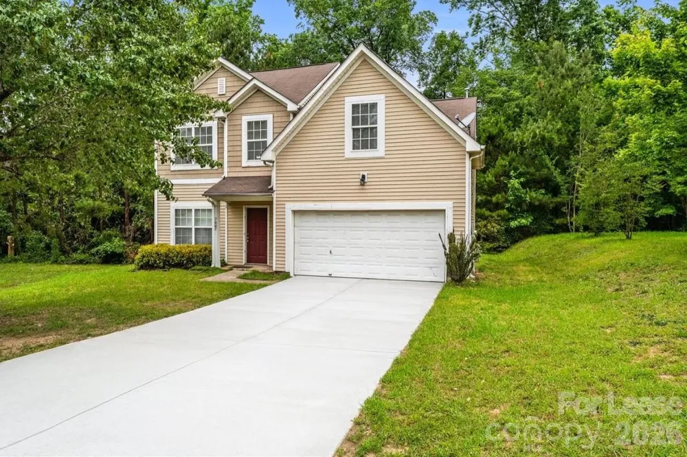 7007 Advocator Lane Charlotte, NC 28216