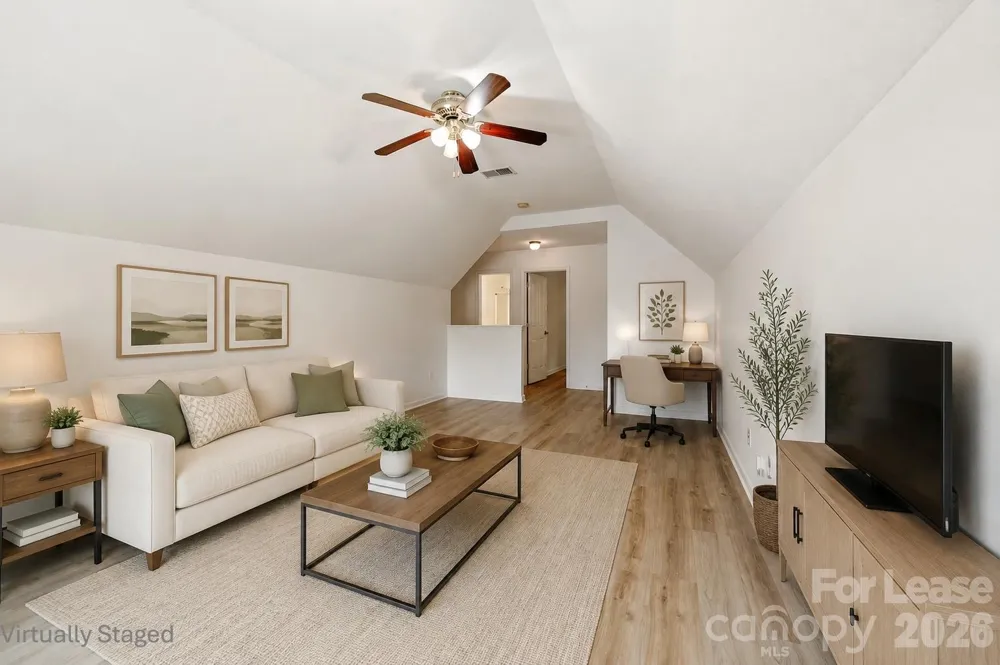 7007 Advocator Lane Charlotte, NC 28216