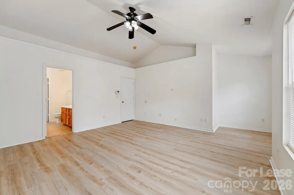 7007 Advocator Lane Charlotte, NC 28216