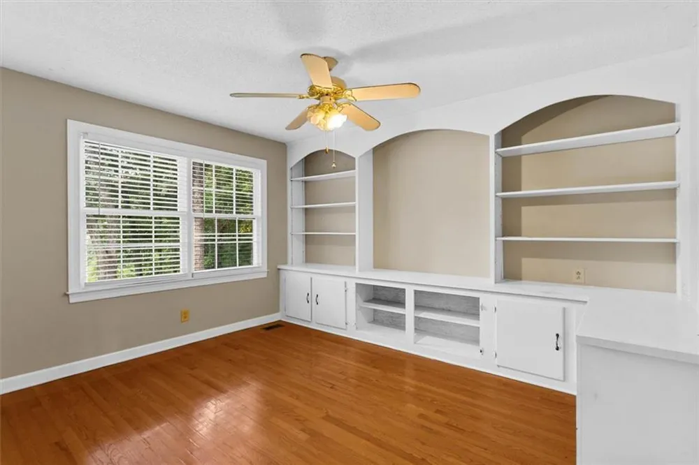 3722 Southgate Drive SW Lilburn, GA 30047