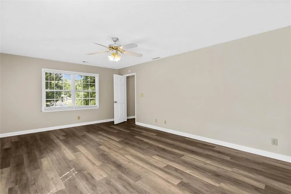 3722 Southgate Drive SW Lilburn, GA 30047