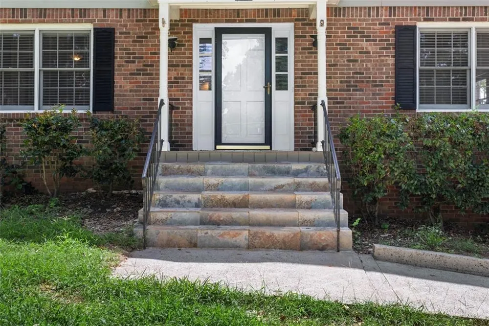3722 Southgate Drive SW Lilburn, GA 30047