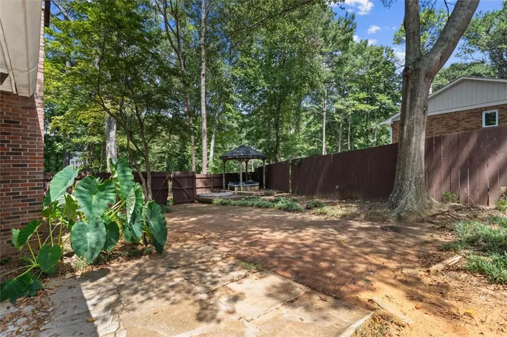 3722 Southgate Drive SW Lilburn, GA 30047