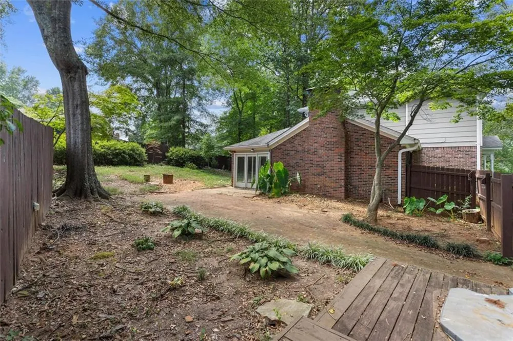 3722 Southgate Drive SW Lilburn, GA 30047