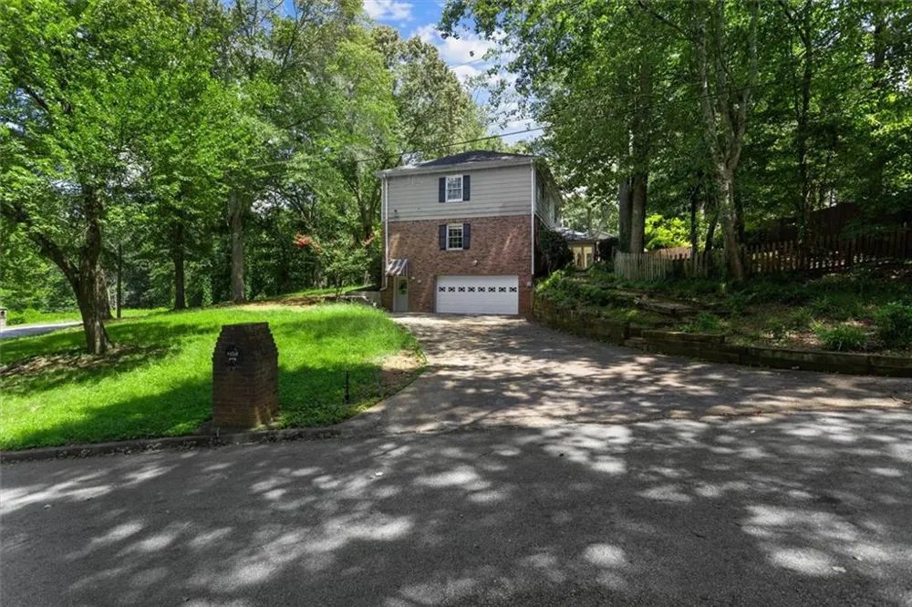 3722 Southgate Drive SW Lilburn, GA 30047