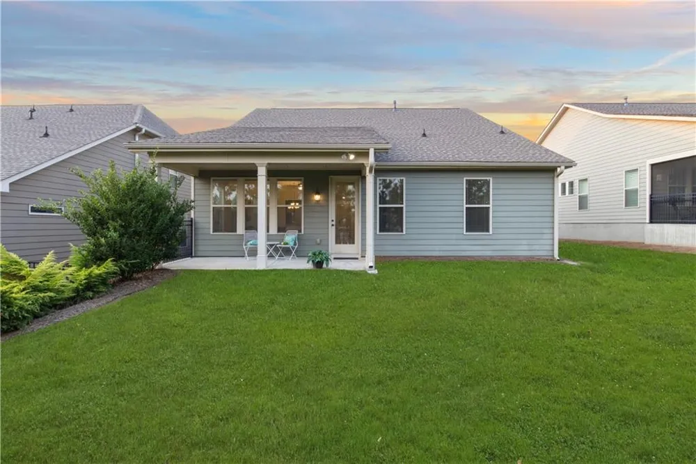 321 Cottonwood Circle Peachtree City, GA 30269