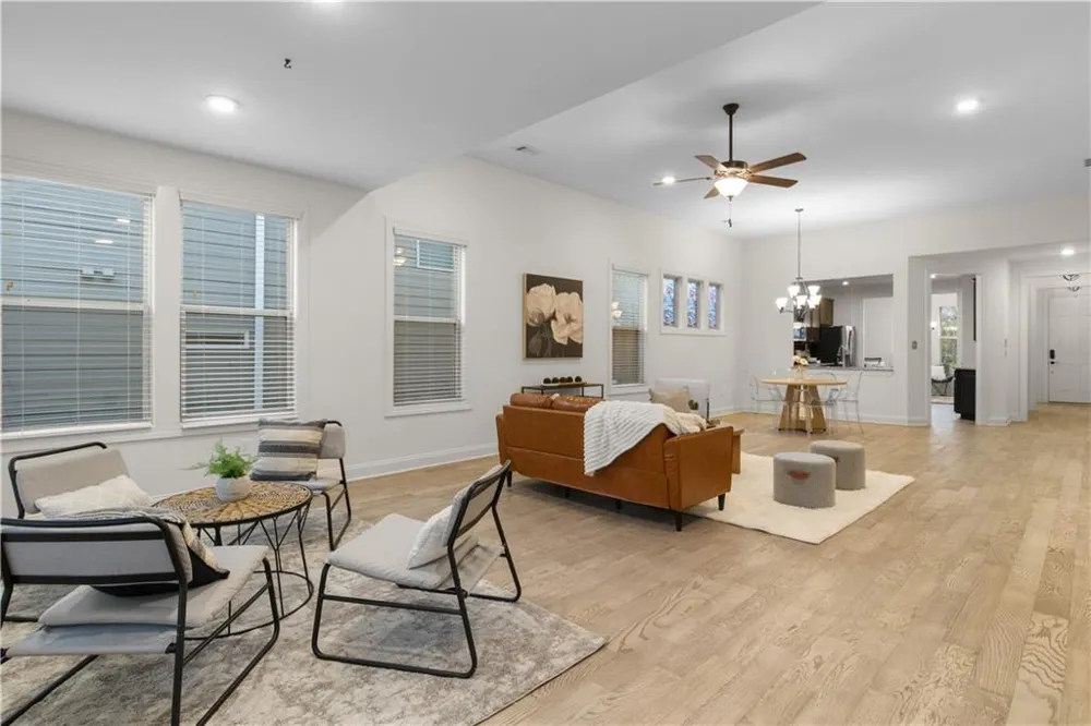321 Cottonwood Circle Peachtree City, GA 30269