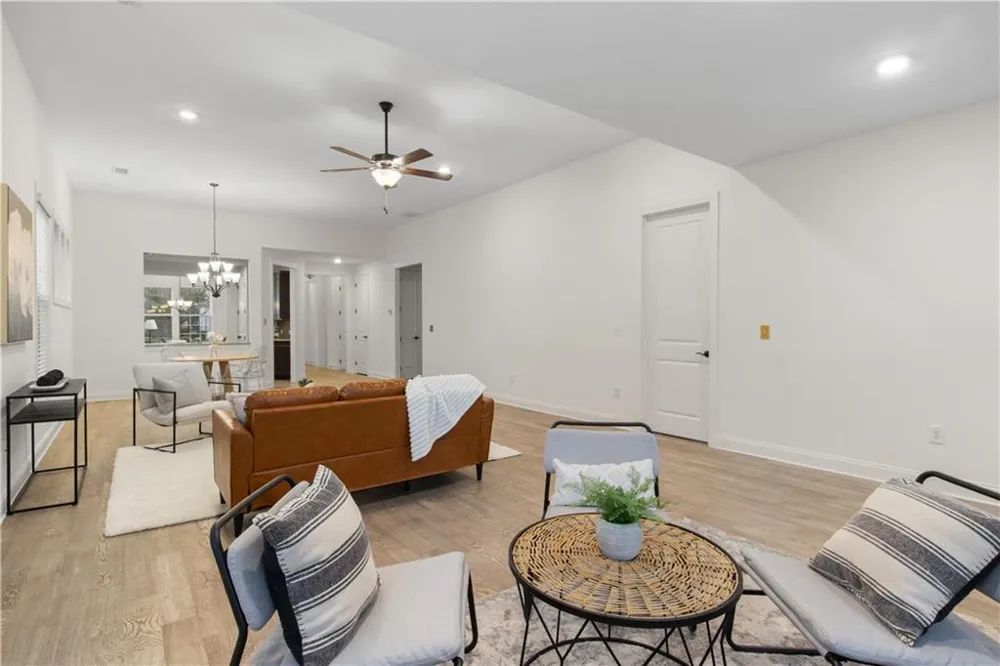 321 Cottonwood Circle Peachtree City, GA 30269