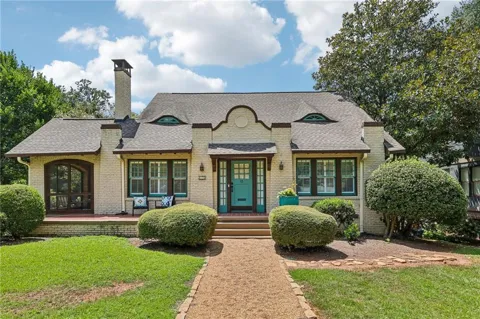 13 Kensington Road