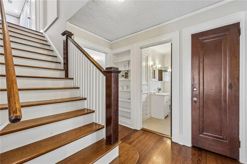 13 Kensington Road Avondale Estates, GA 30002