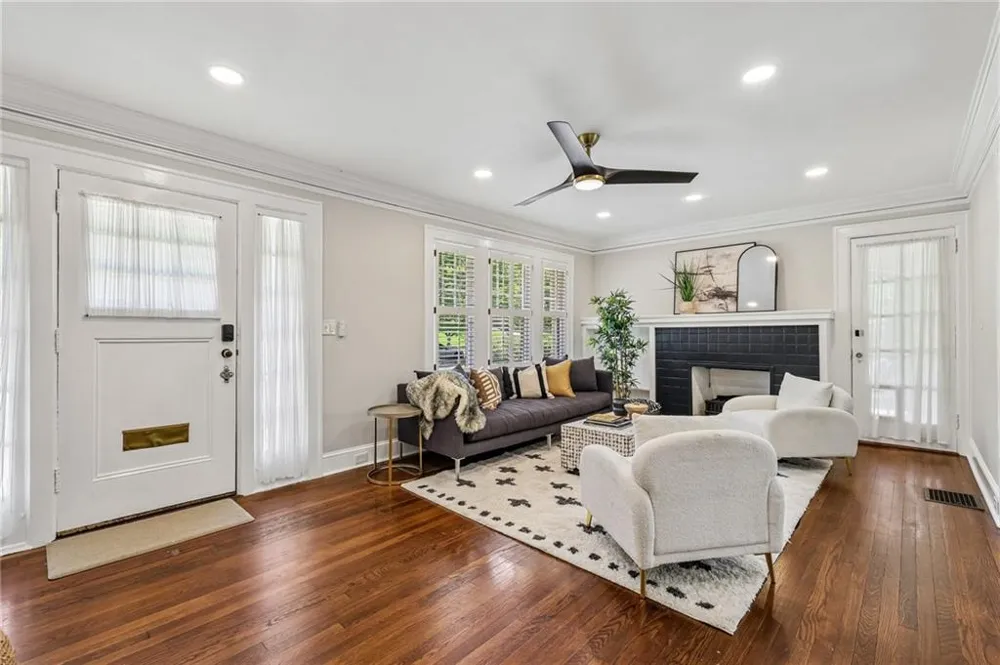 13 Kensington Road Avondale Estates, GA 30002