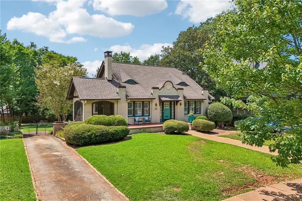 13 Kensington Road Avondale Estates, GA 30002
