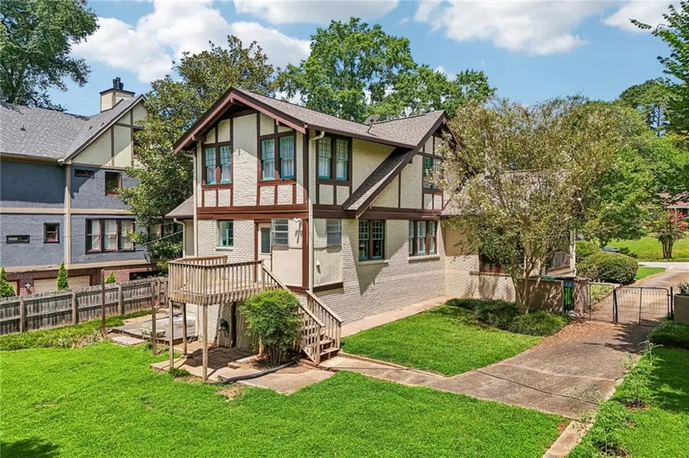 13 Kensington Road Avondale Estates, GA 30002