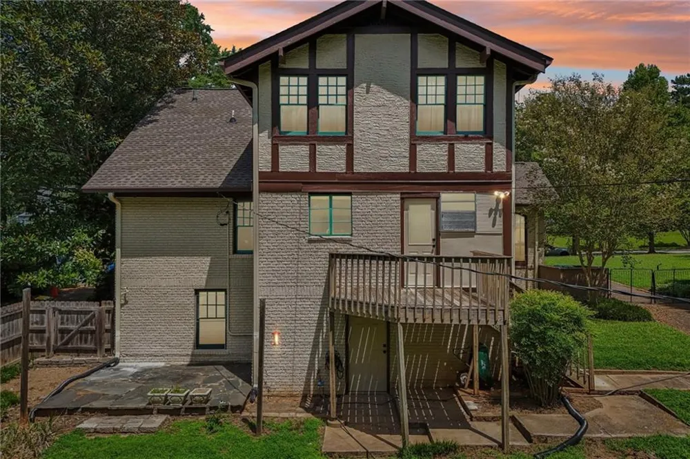 13 Kensington Road Avondale Estates, GA 30002