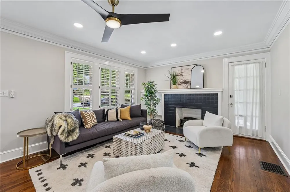 13 Kensington Road Avondale Estates, GA 30002