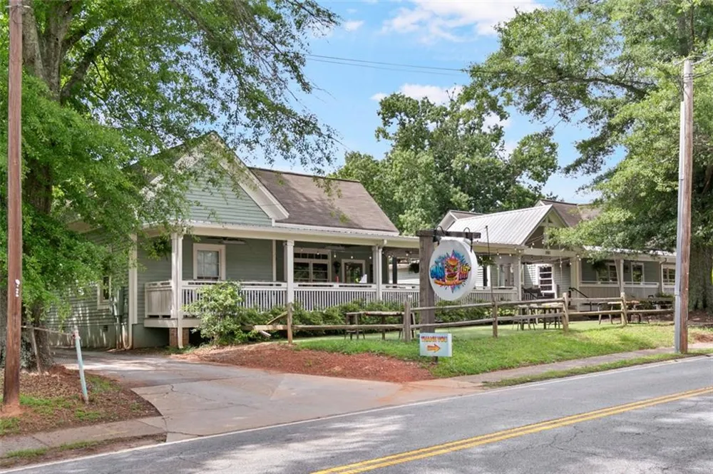 4617 Eden Ridge Drive Acworth, GA 30101
