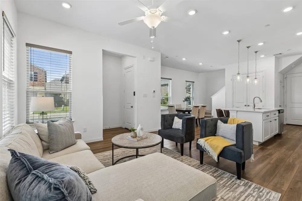 9901 Schramm Street Irving, TX 75063