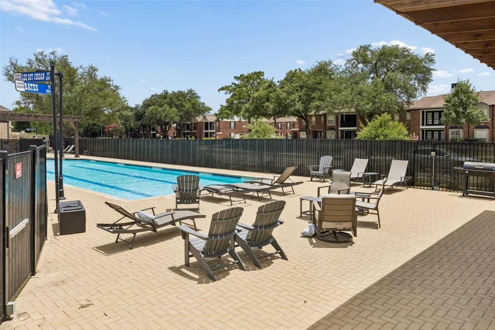 9901 Schramm Street Irving, TX 75063