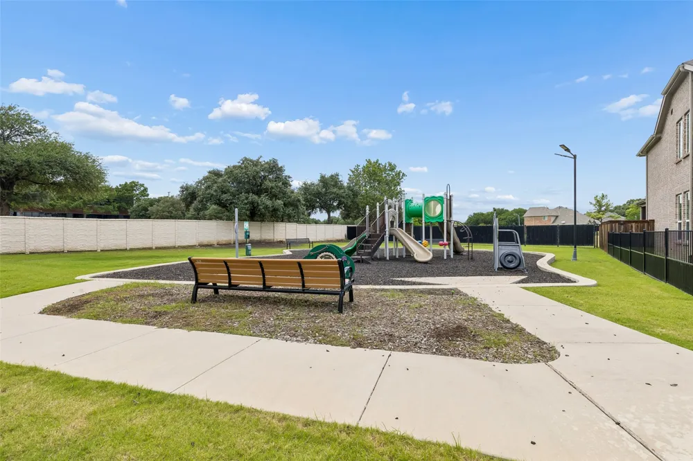 9901 Schramm Street Irving, TX 75063