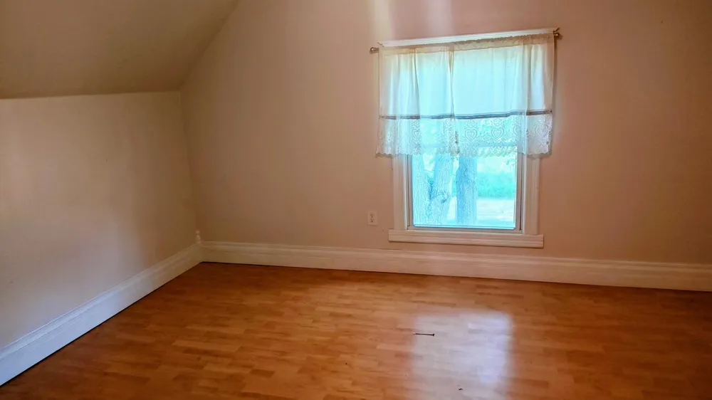 1266 S Lake Road Greenville, MI 48838