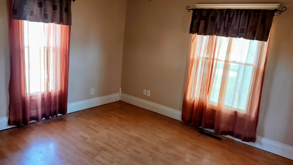 1266 S Lake Road Greenville, MI 48838
