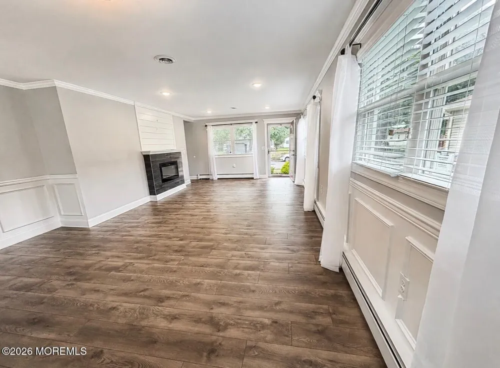 25 Vail Street Toms River, NJ 08757