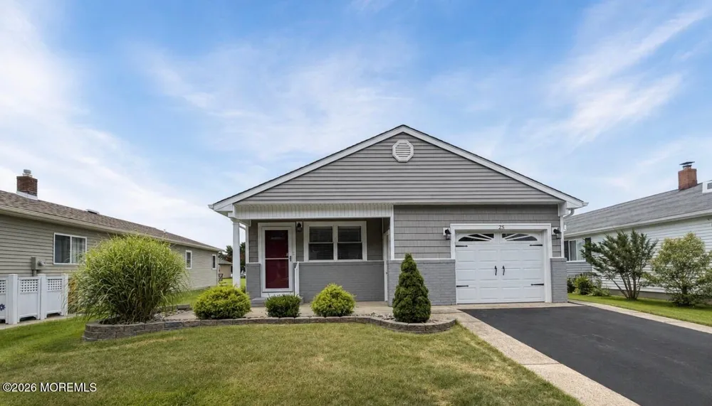 25 Vail Street Toms River, NJ 08757