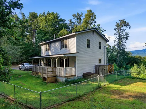 2704 Hwy 282
