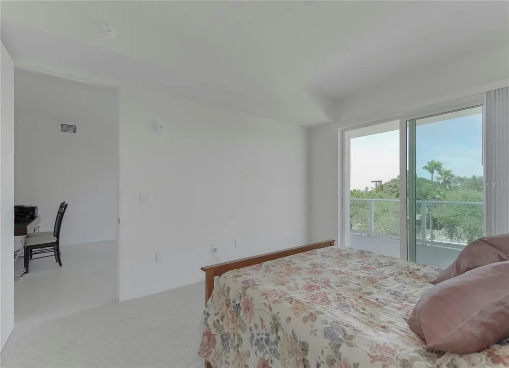1020 SUNSET POINT ROAD #302 Clearwater, FL 33755