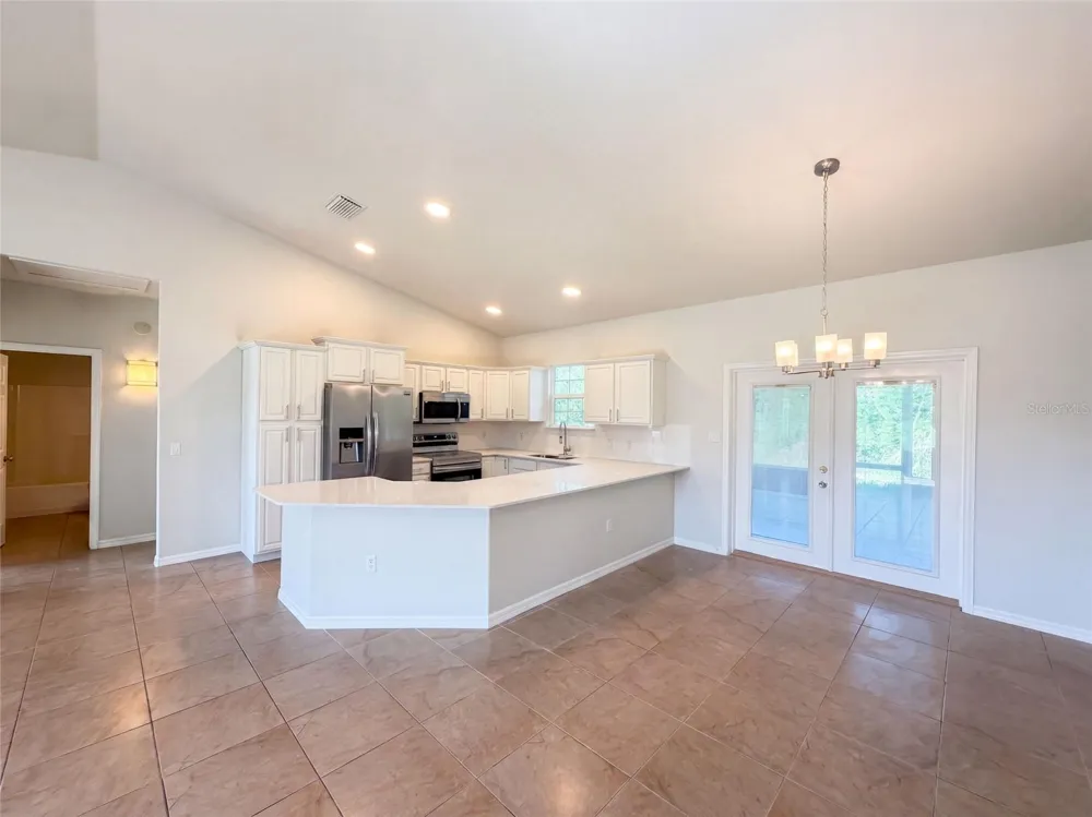 2925 LOWELL ROAD Avon Park, FL 33825
