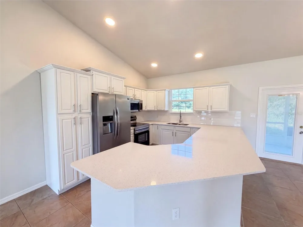2925 LOWELL ROAD Avon Park, FL 33825