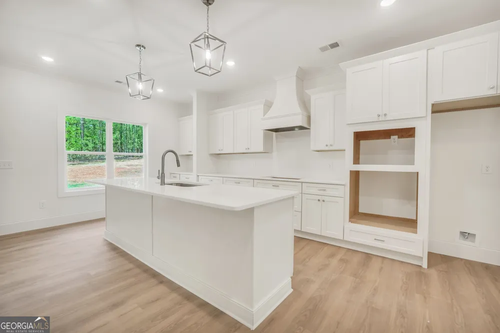131 Maple Valley DR Jenkinsburg, GA 30234