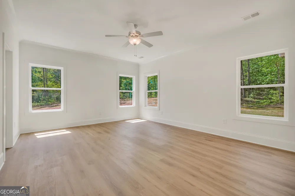 131 Maple Valley DR Jenkinsburg, GA 30234