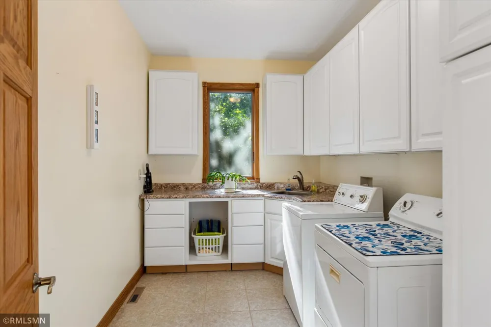 8758 280th Street E Cannon Falls, MN 55009