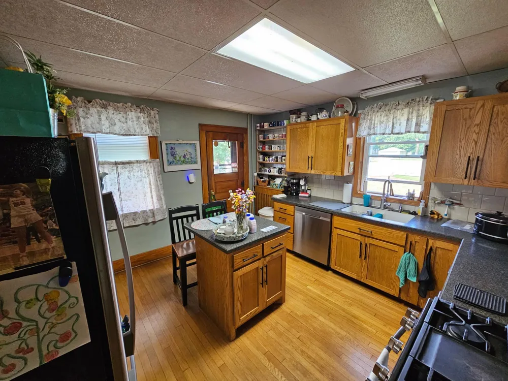 824 Adams Avenue Westbrook, MN 56183