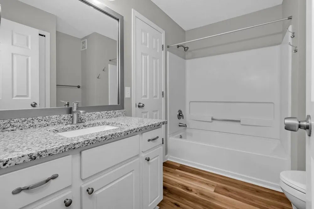 2024 Gresham Avenue Oakdale, MN 55128