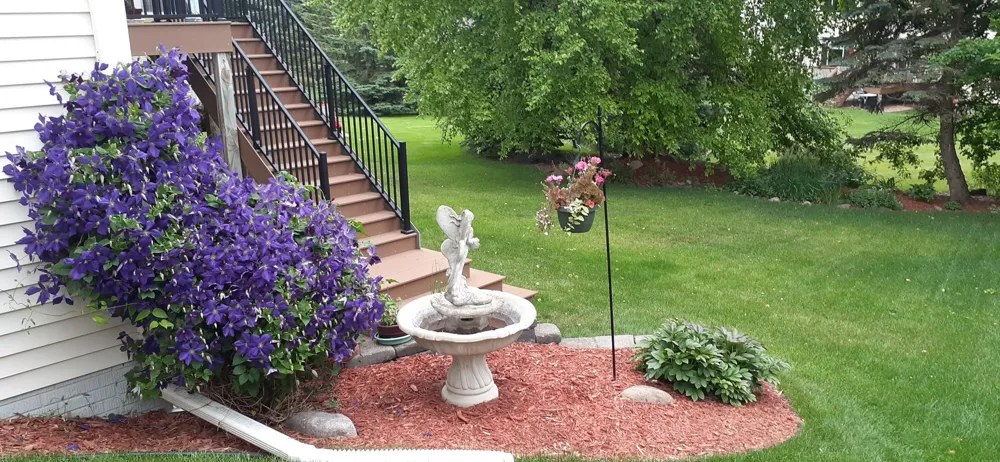 782 New Century Boulevard S Maplewood, MN 55119