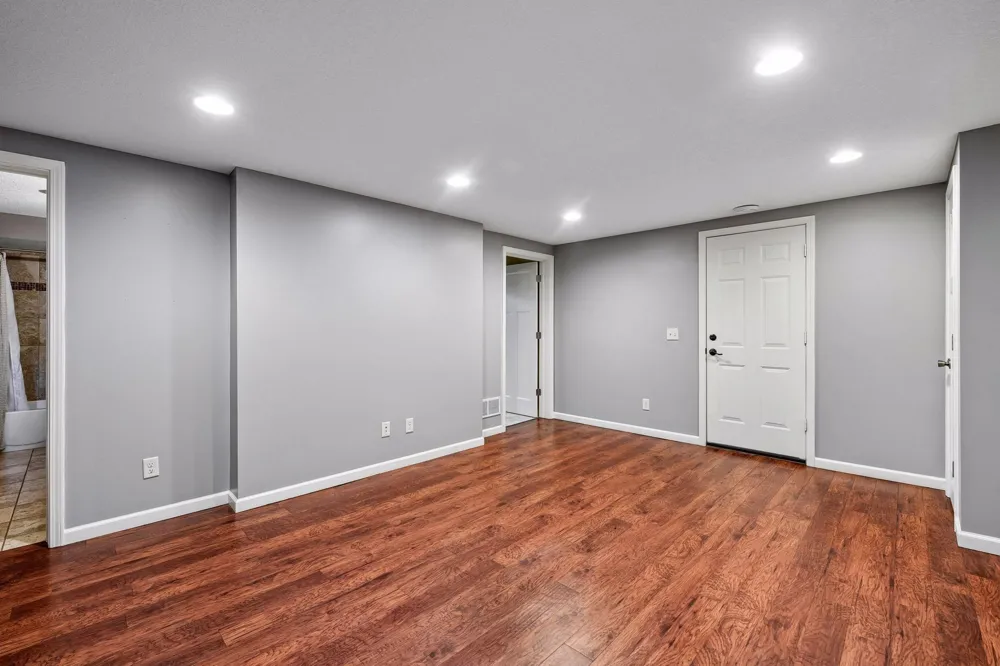 5112 Willow Lane Minnetonka, MN 55345