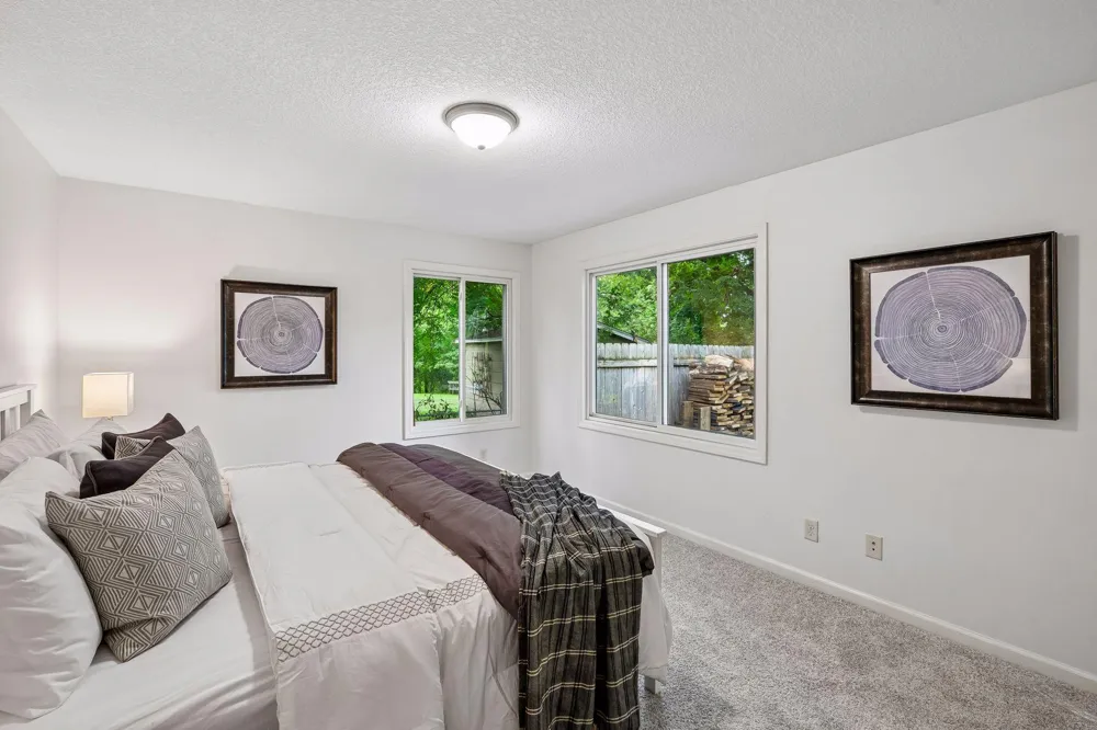 5112 Willow Lane Minnetonka, MN 55345