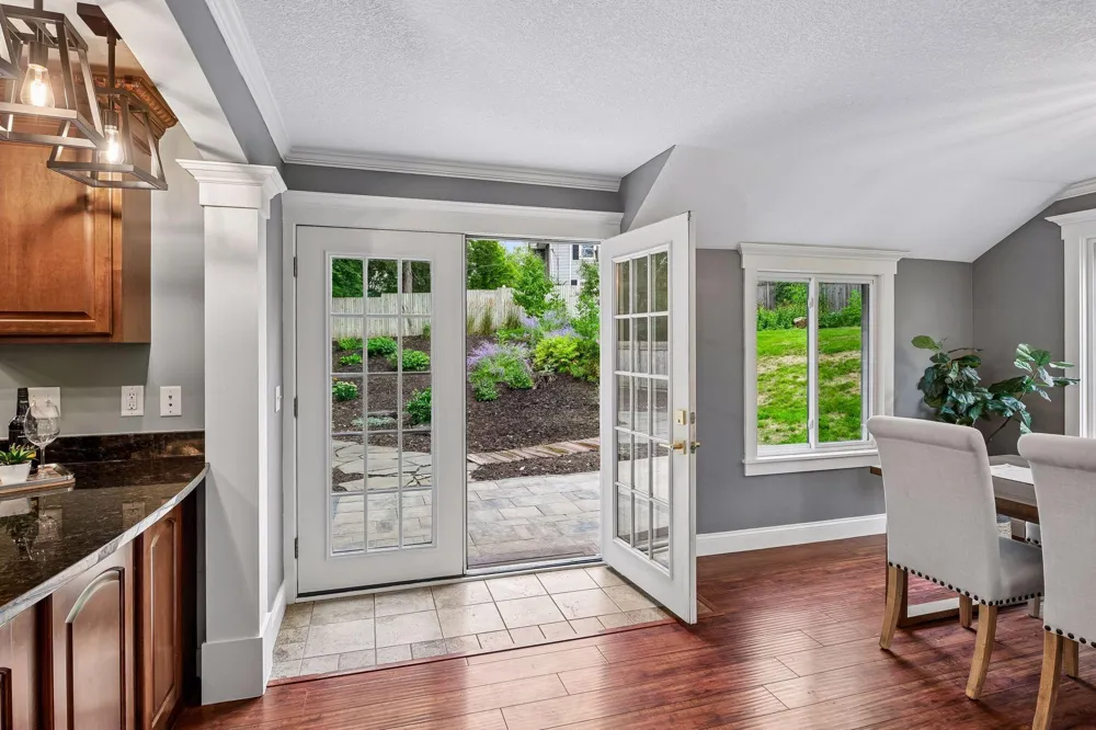 5112 Willow Lane Minnetonka, MN 55345