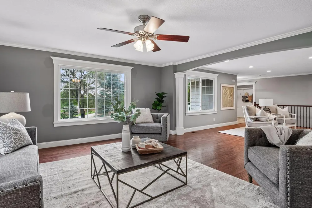 5112 Willow Lane Minnetonka, MN 55345